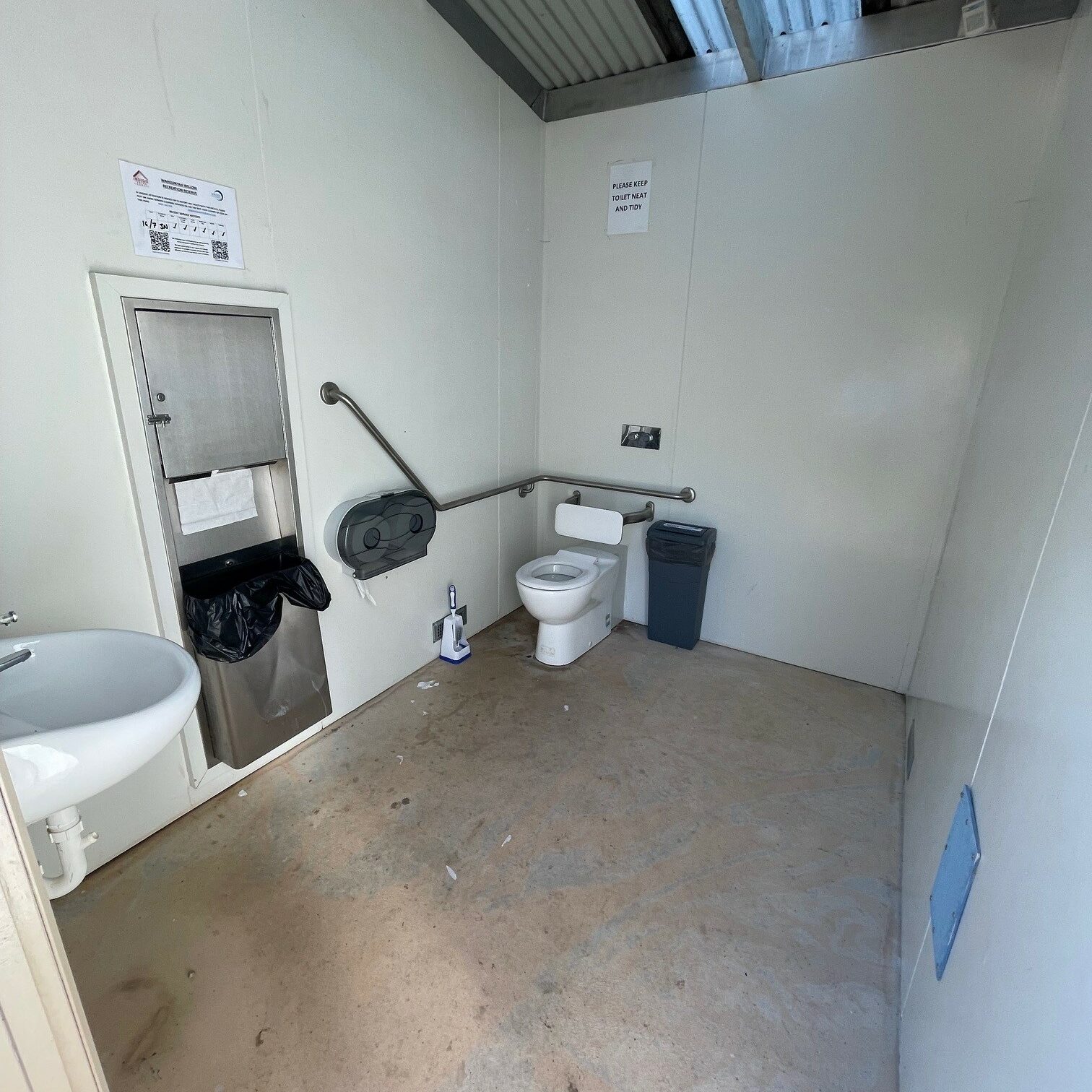 River Loop - Toilet inside