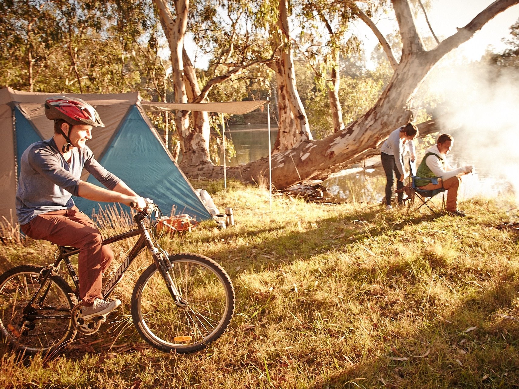 Murray River Near Lake Moodemere, Summer-4x3 Rutherglen, Mountain Biking & Off Road Cycling
